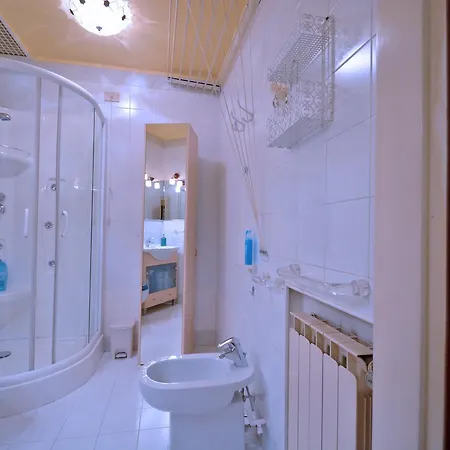 Ve.n.i.ce Cera Casa Della Zia Apartment *